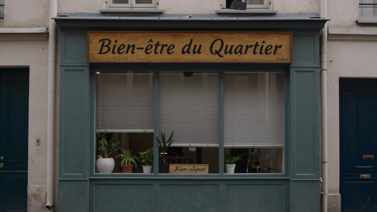 Petit salon de massage discrètement installé dans un quartier parisien, avec une enseigne simple.